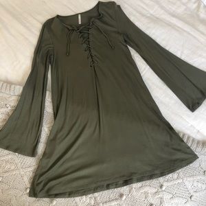 Green lace up dress!